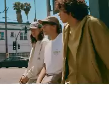 Catálogo Pull & Bear Página 3