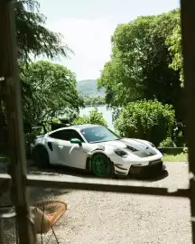 Porsche catalogue Page 1