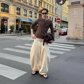 Catálogo Bershka Página 2