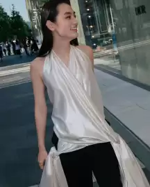 Folleto Dior Página 2