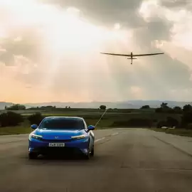 Folleto Honda Página 2
