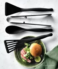 Williams-Sonoma catalog Page 25