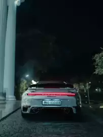 Porsche catalogue Page 2
