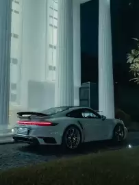 Porsche catalogue Page 3