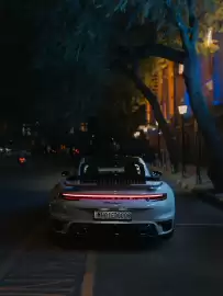 Porsche catalogue Page 5