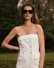 Catálogo BCBGMAXAZRIA Página 3