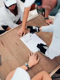 Folleto Napapijri Página 2