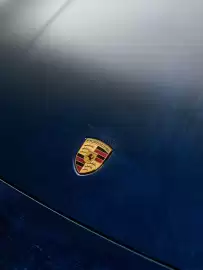 Porsche catalogue Page 12