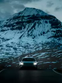 Porsche catalogue Page 6