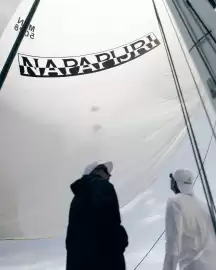 Folleto Napapijri Página 10