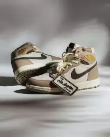 Warsaw sneaker store akciós újság Oldal 4