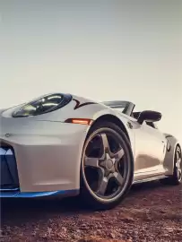 Porsche catalogue Page 7
