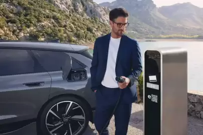 Audi Prospekt Seite 173