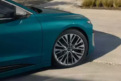 Audi Prospekt Seite 33