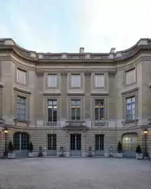 Folleto Dior Página 2