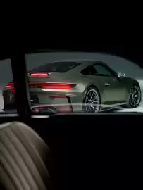 Porsche catalogue Page 10