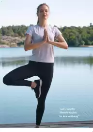 Oriflame catalogue Page 9