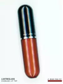 Catálogo MAC Cosmetics Página 2