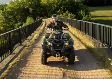 Yamaha Prospekt Seite 2