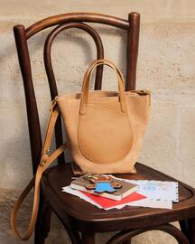 Folleto Longchamp Página 2
