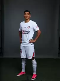 Catálogo Tienda Chivas semana 30 Página 2
