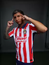 Catálogo Tienda Chivas semana 30 Página 3