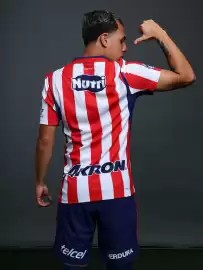 Catálogo Tienda Chivas semana 30 Página 5