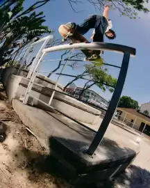 Vans leták Strana 2