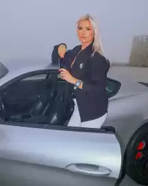 Porsche catalogue Page 7