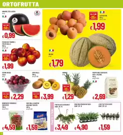 Volantino Famila Superstore Pagina 6: PESCHE NETTARINE A POLPA GIALLA €1,99, Angurie Perla Nera €0,99