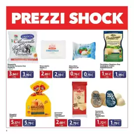 Volantino Docks Cash&Carry Pagina 2: Stracciatella Sabelli €2,49, Mozzarella di Bufala Campana Dop FRANCIA €3,84
