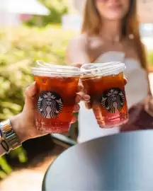 Starbucks akciós újság Oldal 3