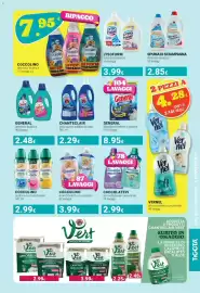 Volantino Tigotà Pagina 17: General detergente lavatrice €2,48, Coccolatevi ammorbidente concentrato €2,99