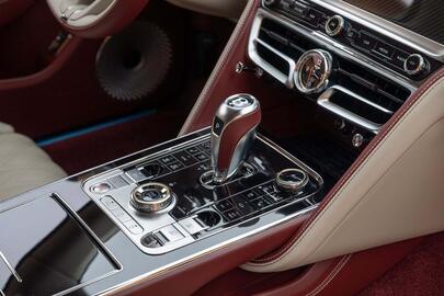 Bentley catalogue Page 10