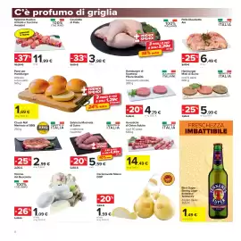 Volantino Carrefour Pagina 8: Salsiccia Macinata di Suino €5,59, Hamburger di Scottona Filiera Qualità €4,79