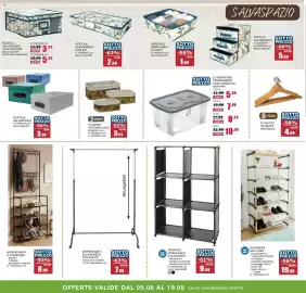 Volantino Happy Casa Pagina 26: SCATOLA SALVASPAZIO €3,99, Scaffale modulabile 6 scomparti €9,99