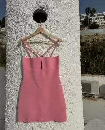 Catálogo BCBGMAXAZRIA semana 32 Página 1