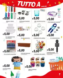 Volantino IperFamila Pagina 7: 4 PIEDINI IN PVC PER LAVATRICE €5,00, Bicchieri Space Blue €5,00