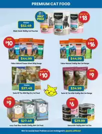 PetO catalogue Page 11: Feline Natural Wet Cat Range €44,99, Feline Natural Freeze Dried €44,99