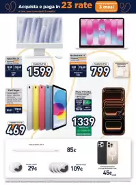 Volantino Unieuro Pagina 10: Custodia magsafe in silicone per iPhone 16 Pro €45,00, MacBook Neo 13" €799,00
