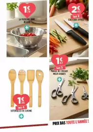 Catalogue Centrakor page 9: Couteaux office €2,45, La passoire inox €1,78