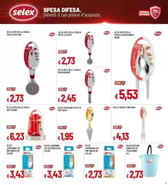 Volantino Famila Superstore Pagina 17: Selex arte della tavola schiaccianoci medio €5,53, Forchettone inox Selex €4,13