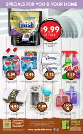 Spudshed catalogue week 33 Page 15: Bref Blue Active Value Packs €5,99, Kleenex Tissue Everyday €2,75