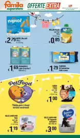 Volantino Famila Superstore Pagina 33: SELEX Amico Mio Tappetini Antiodore €3,00, Pampers Salviettine Sole e Luna €1,29