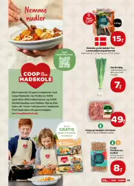 Kvickly tilbudsavis uge 33 Side 15: Coop grisekød i strimler €49,00, Forårsløg €7,00