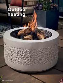 B&Q brochure Page 152