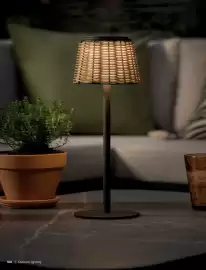 B&Q brochure Page 160