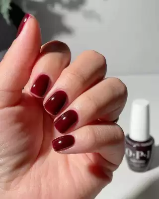 Opi Esmaltes (válido hasta 12-08)