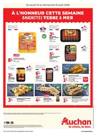 Catalogue Auchan page 2: BROCHETTE DE CREVETTES DÉCORTIQUÉES CUITES €1,19, PROVENCALE 4 BROCHETTES DE CREVETTES CUITES €4,49