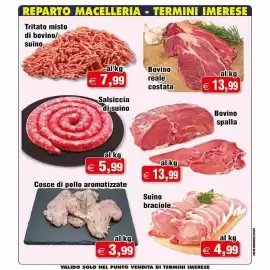 Volantino Magazzini Smart Pagina 10: Salsiccia di suino €5,99, Cosce di pollo aromatizzate €3,99